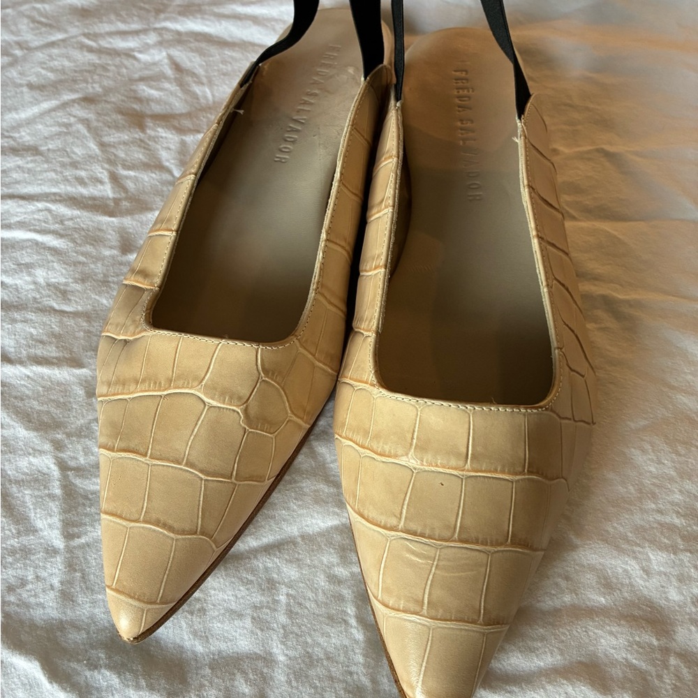 Freda Salvador Cream Croc-Embossed Flats